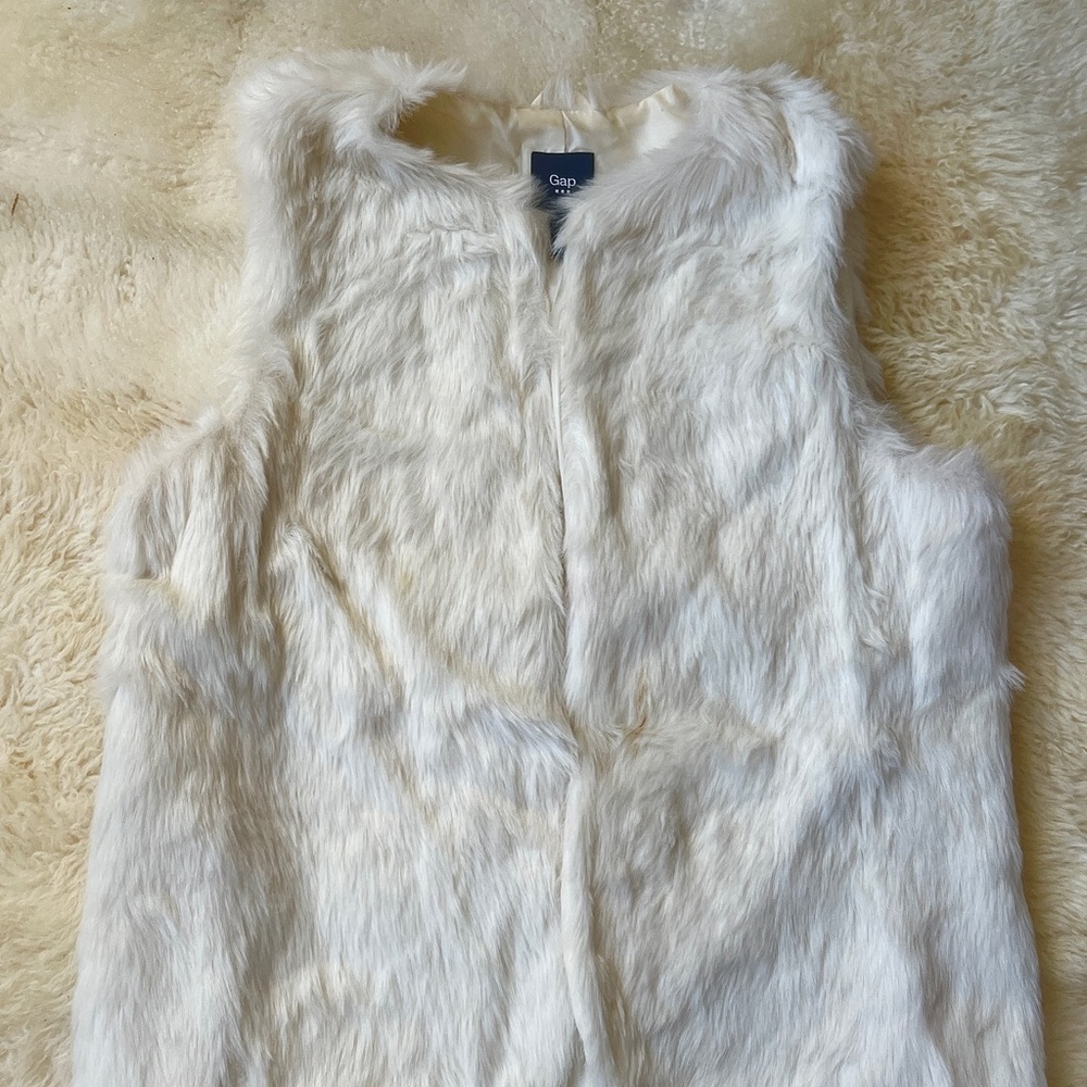 GAP fur coat.